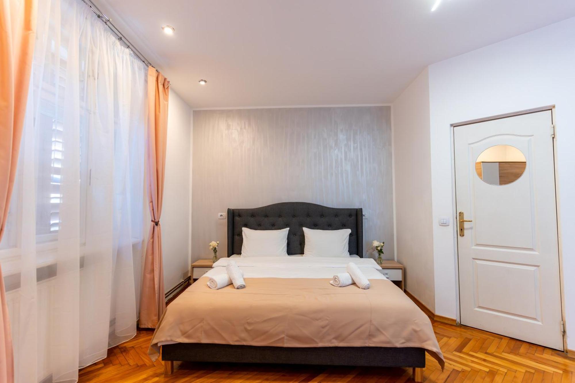 Crisan Residence - Vila Crisan Braşov Eksteriør bilde